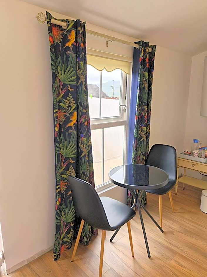 Hillhead House, F94 F6N1