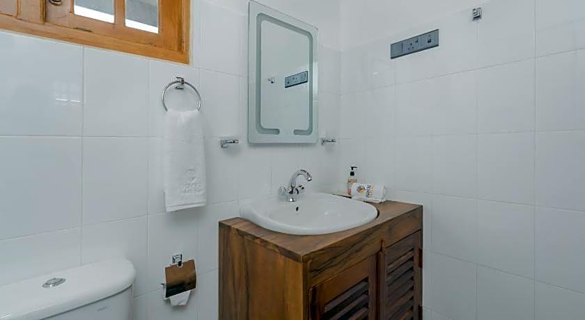 Paradise Holiday Village