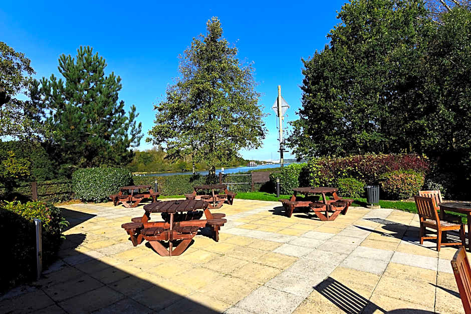 Premier Inn Isle Of Wight - Newport