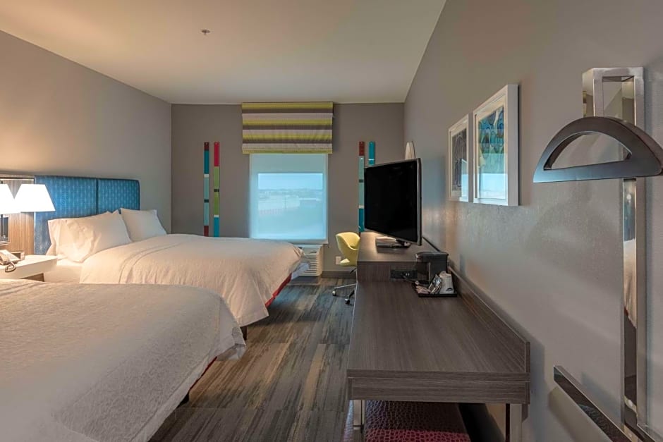 Hampton Inn By Hilton and Suites Dallas/Plano Central