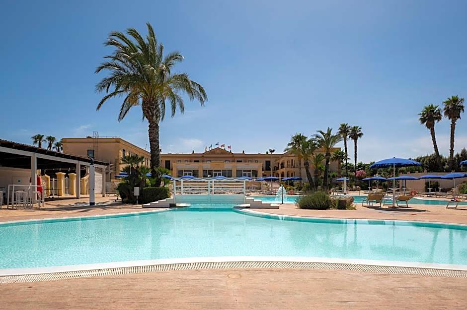 Delfino Beach - CDSHotels