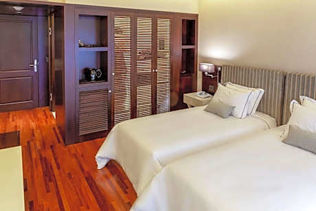 3 Twin Beds, Superior Room, Non-Smoking