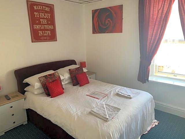 The Mornington Hotel