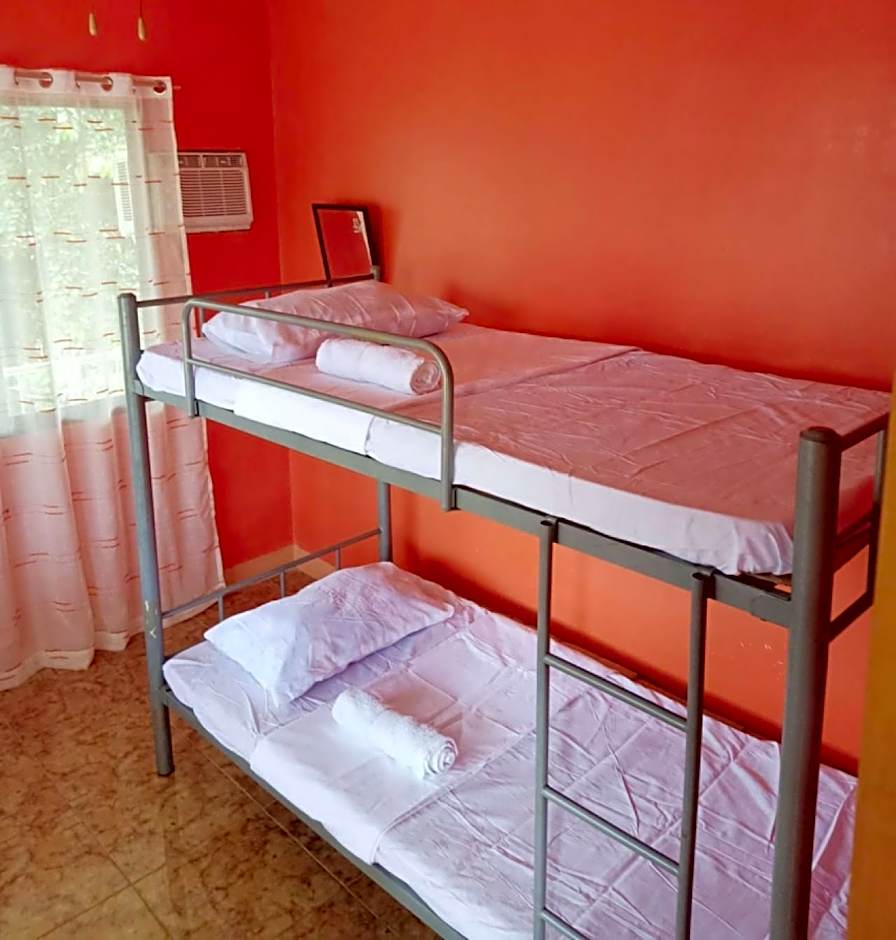 RedDoorz @ Garcia Hernandez Bohol