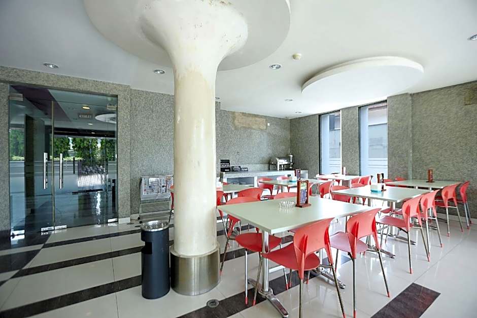 Collection O Manggis Inn