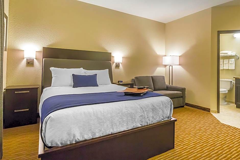 Quality Inn & Suites