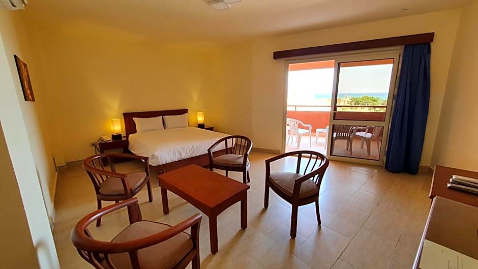 Fanar Hotel