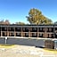 Westbridge Inn and Suites