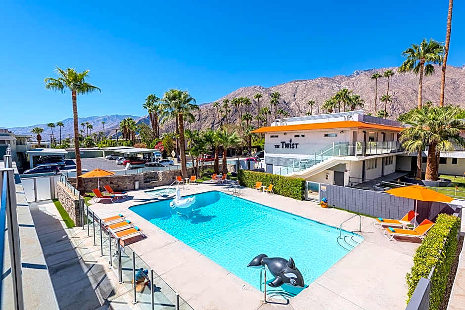 The Twist Palm Springs