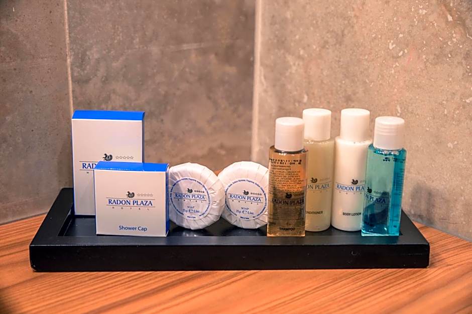 Radon Plaza