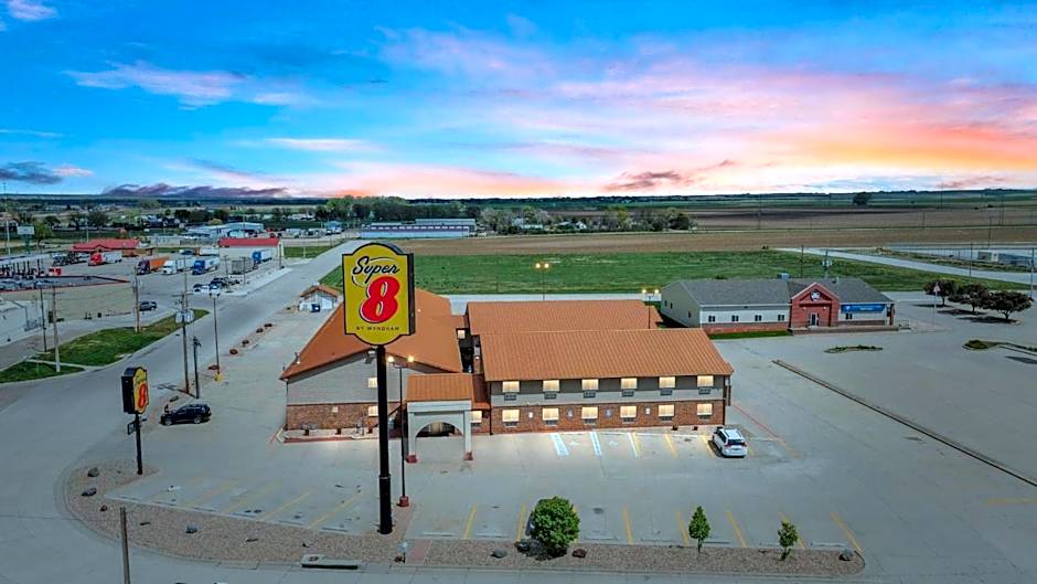 Super 8 by Wyndham Ogallala