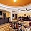 Super 8 by Wyndham Hidalgo/McAllen Area