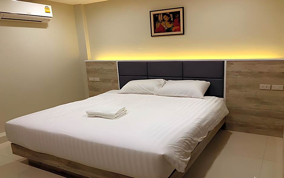Sattahip 9 Boutique Hotel