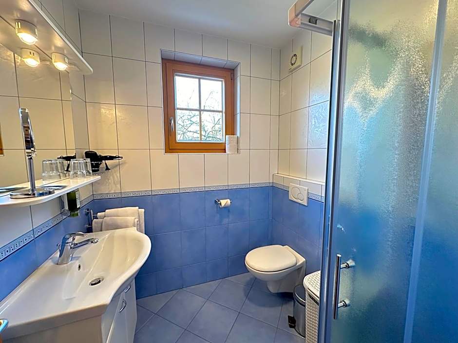 Turizem Loka Bed and Breakfast