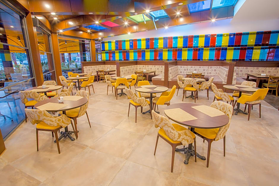 Sky Business Hotel & Spa