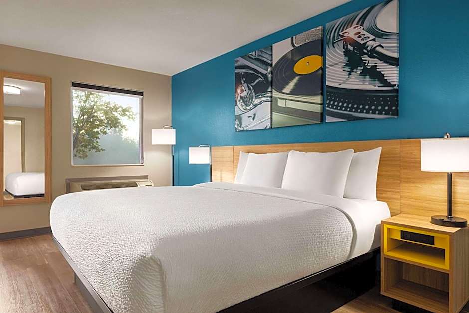 Days Inn by Wyndham Memphis at Graceland