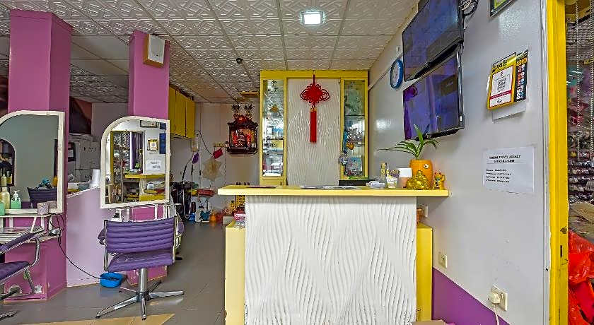 OYO 880 Hotel Purple Town