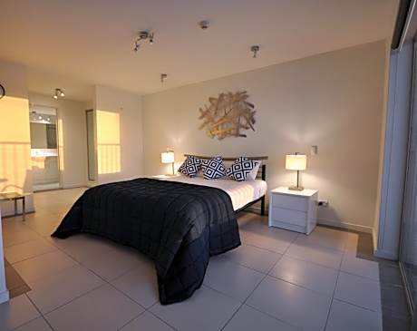 Superior Two-Bedroom Apartment with Ocean View