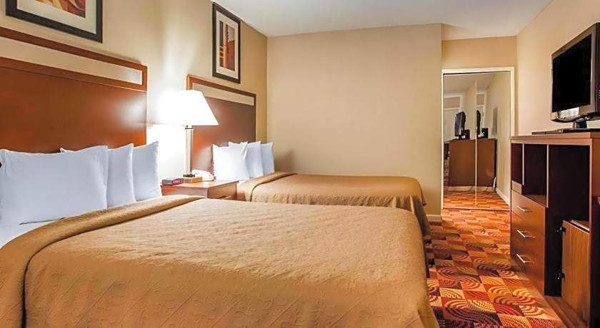 Quality Inn Redding near I-5