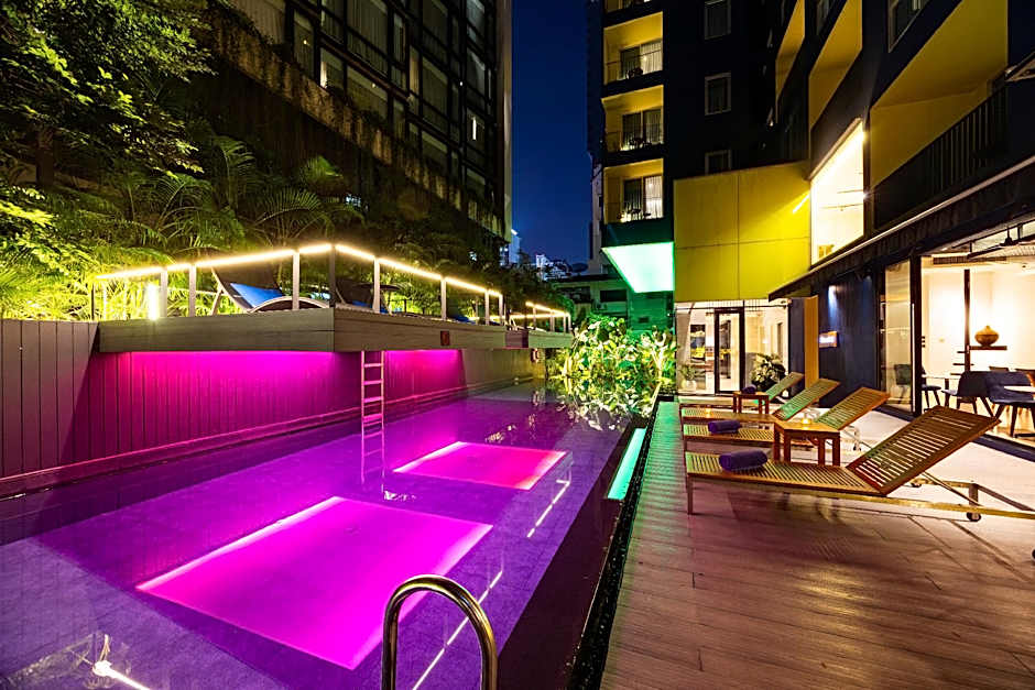 LiT BANGKOK Residence