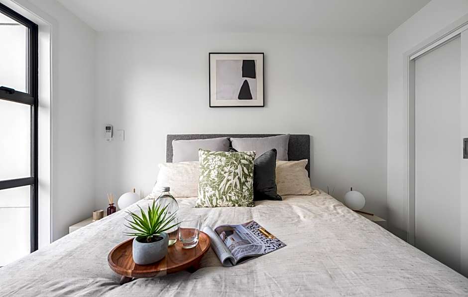 Sunrise Garden Suites