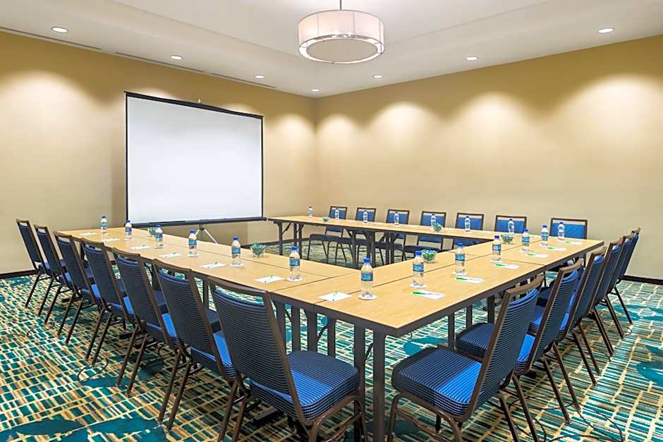 Courtyard by Marriott Kingston, Jamaica