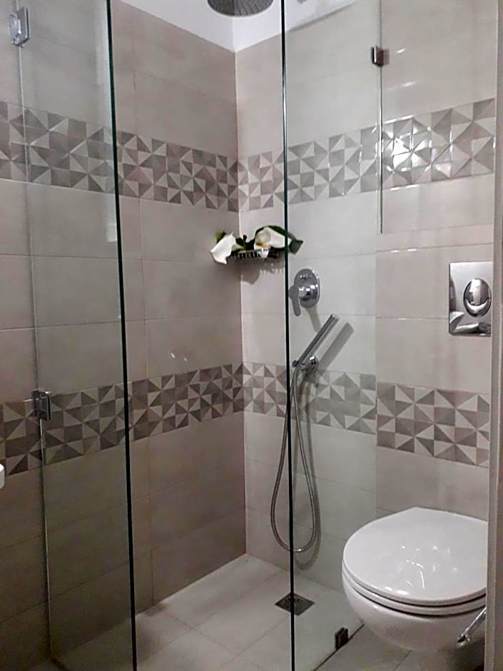 Golden Beach Studios Down Town