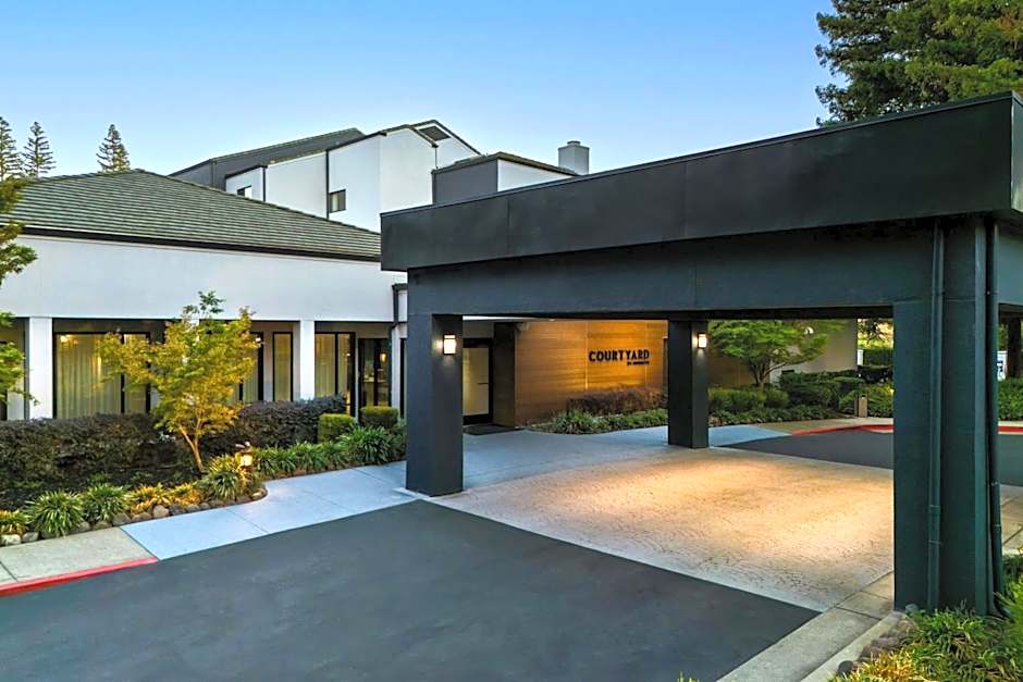 Courtyard by Marriott Sacramento Airport Natomas