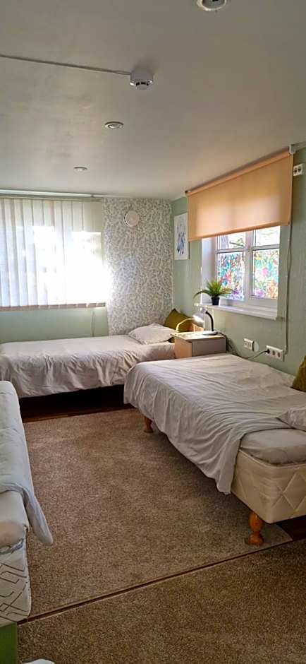 Freedom65 Hostel and Caravan