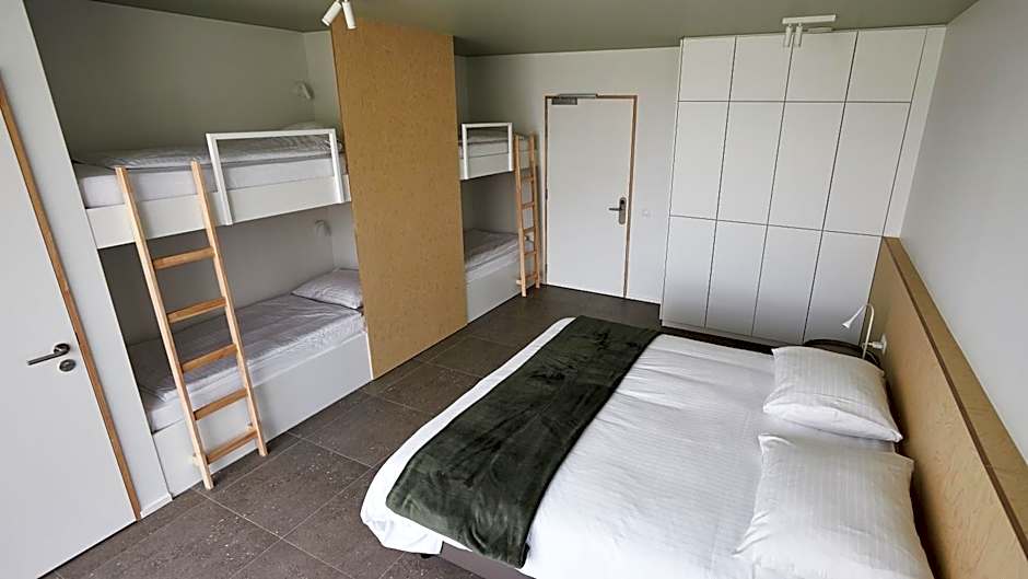 Foto 1 dari 9 — Suite
