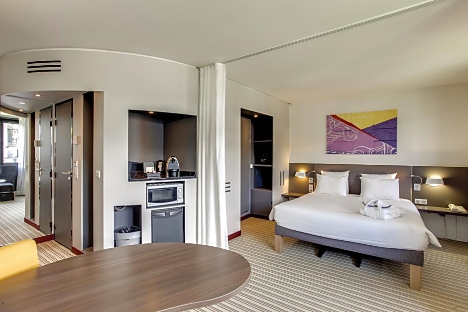 Novotel Suites Paris Stade de France