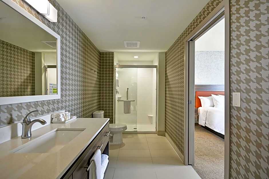 Home2 Suites By Hilton Plymouth Minneapolis