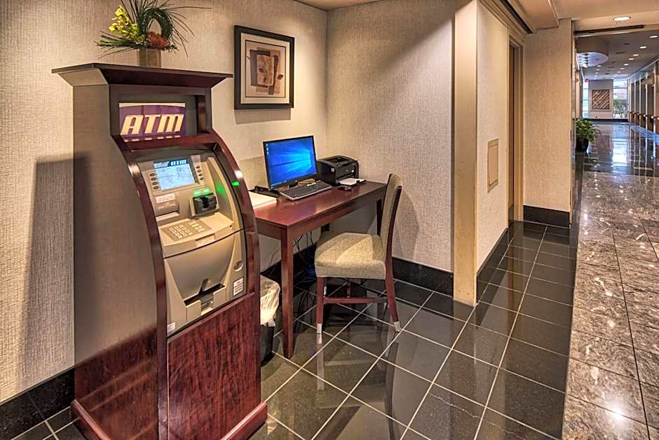 Somerset Inn