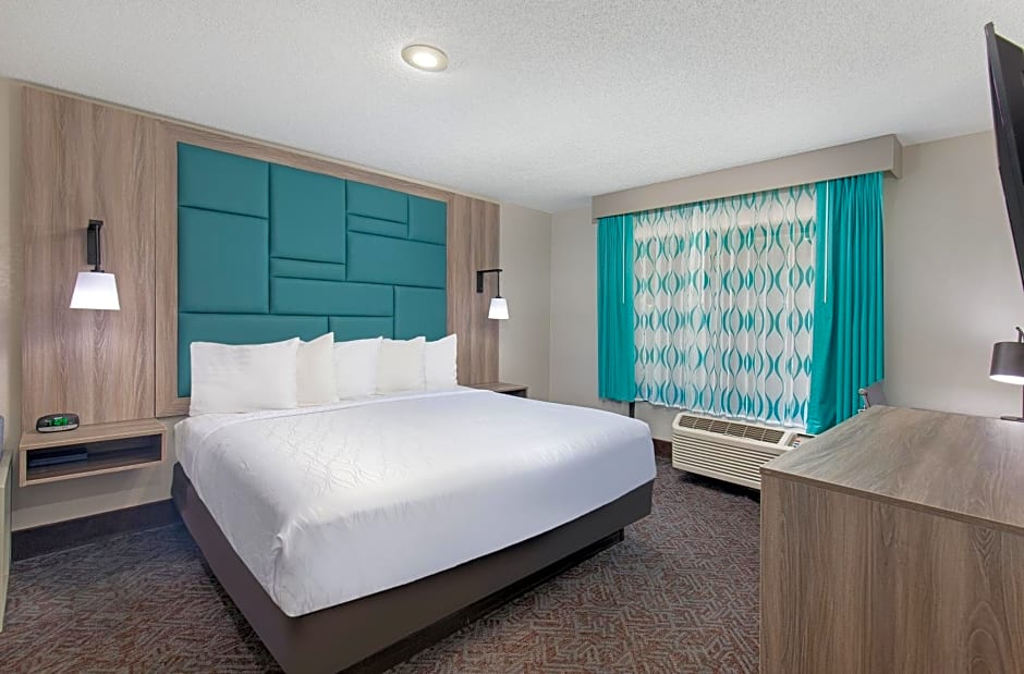 La Quinta Inn & Suites by Wyndham Pigeon Forge- Dollywood