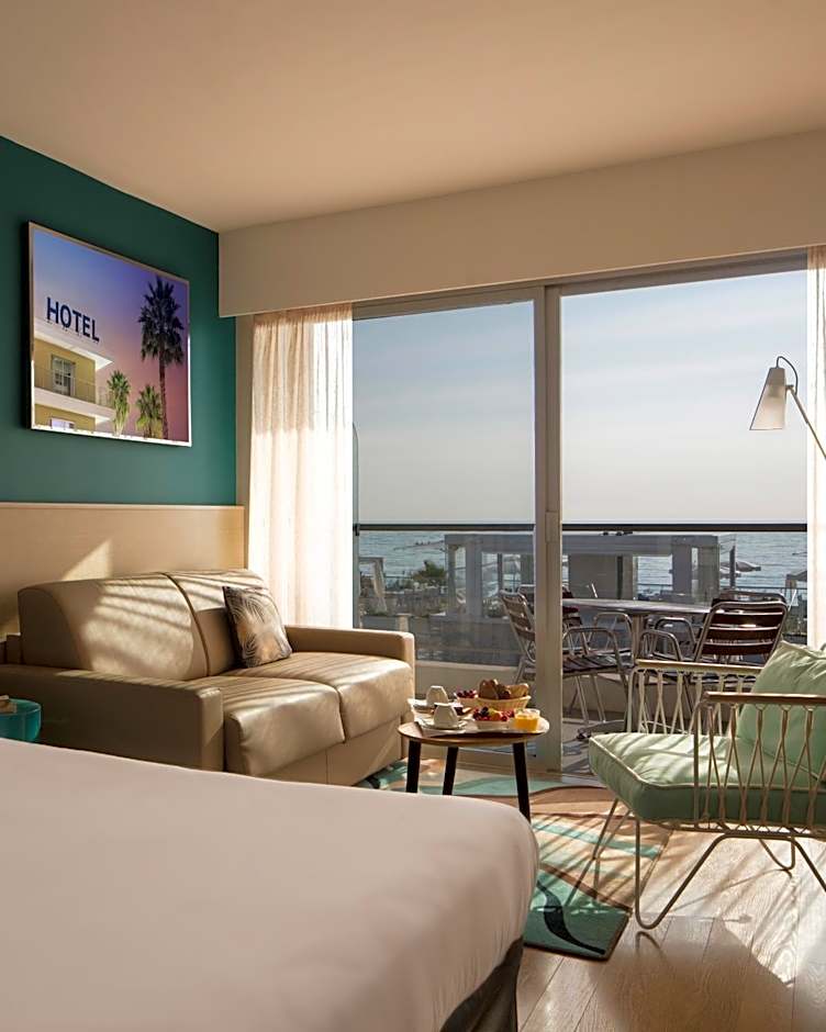 Mercure Villeneuve Loubet Plage