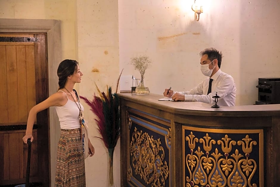 Acer Cave Hotel