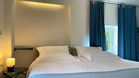 MADONCA ROOMS & RESTAURANT