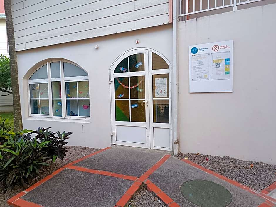 AppartMadinina 27 Sainte Luce 4-6 personnes vue mer