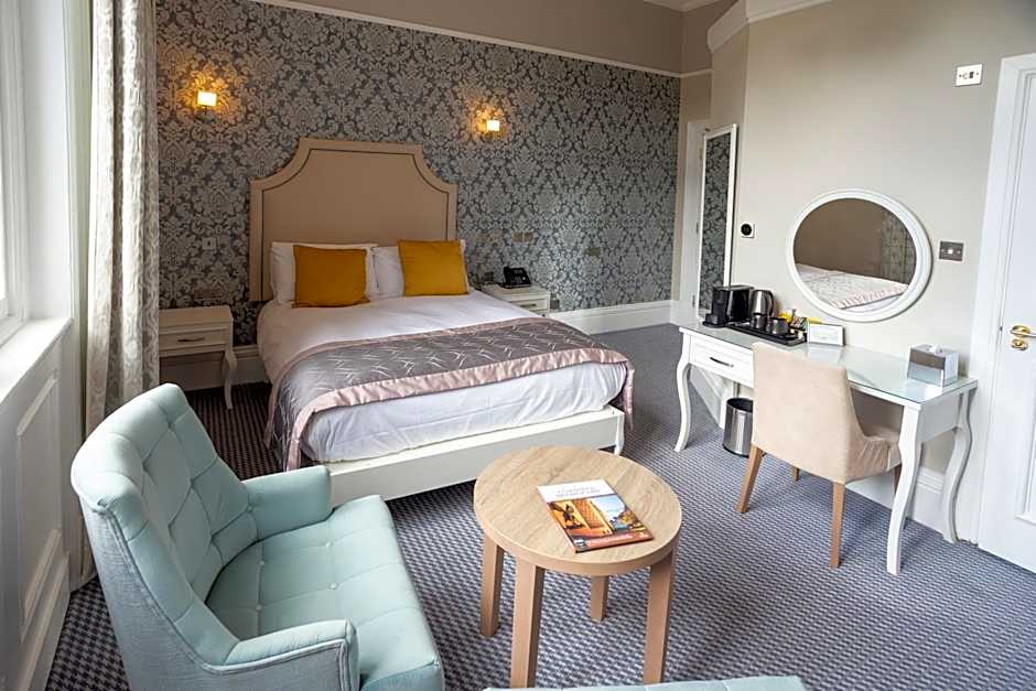Wroxall Abbey Hotel & Estate