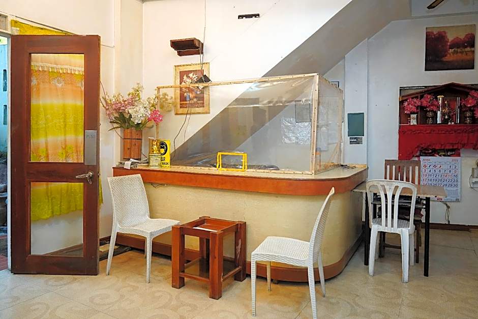 C Star Travellers Inn