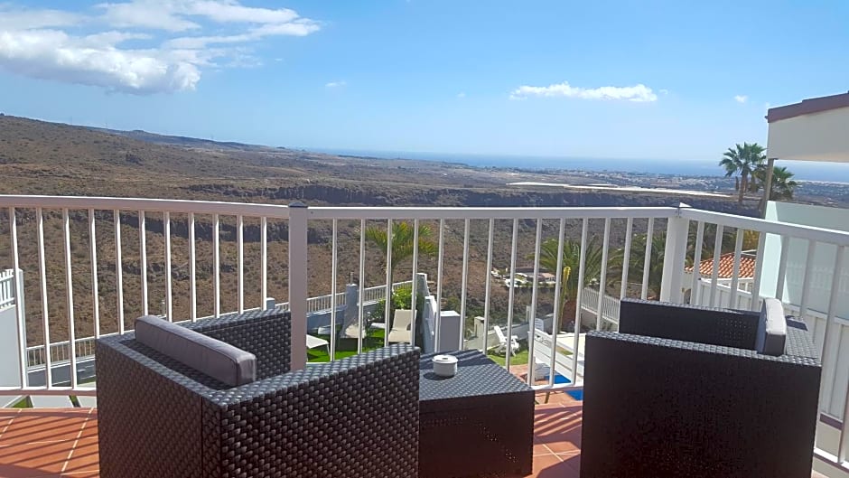 VillaFonzie Adults Only Gayfriendly