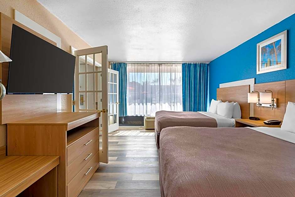 Quality Inn & Suites Conference Center