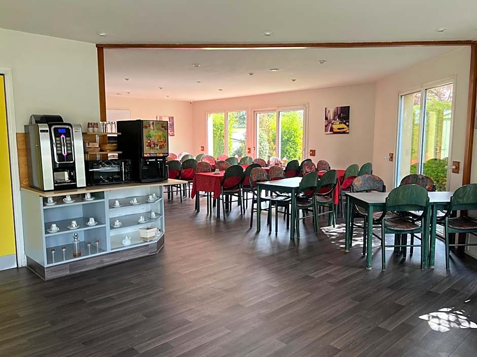 Hotel Charme En Maconnais Fasthotel Macon Nord