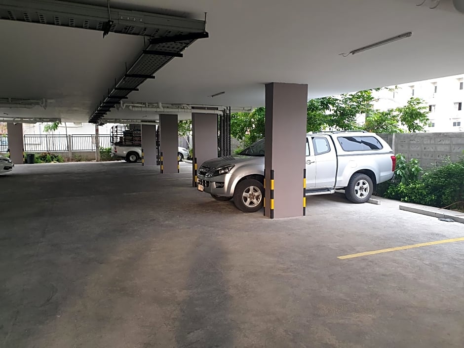 iResidence Hotel Pathumthani