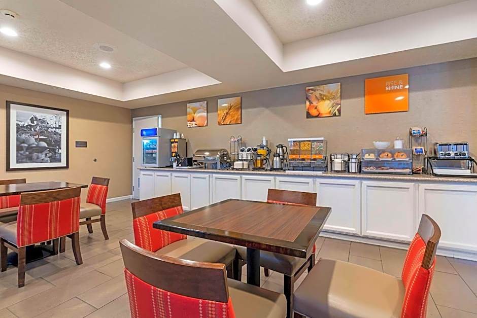 Comfort Inn Lathrop Stockton Airport