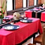Phumanee Home Hotel