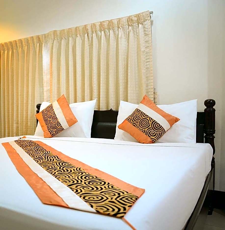 Submukda phoomplace hotel