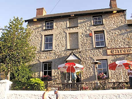 Carew Inn