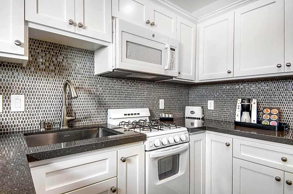 Aggie Inn, an Ascend Collection Hotel