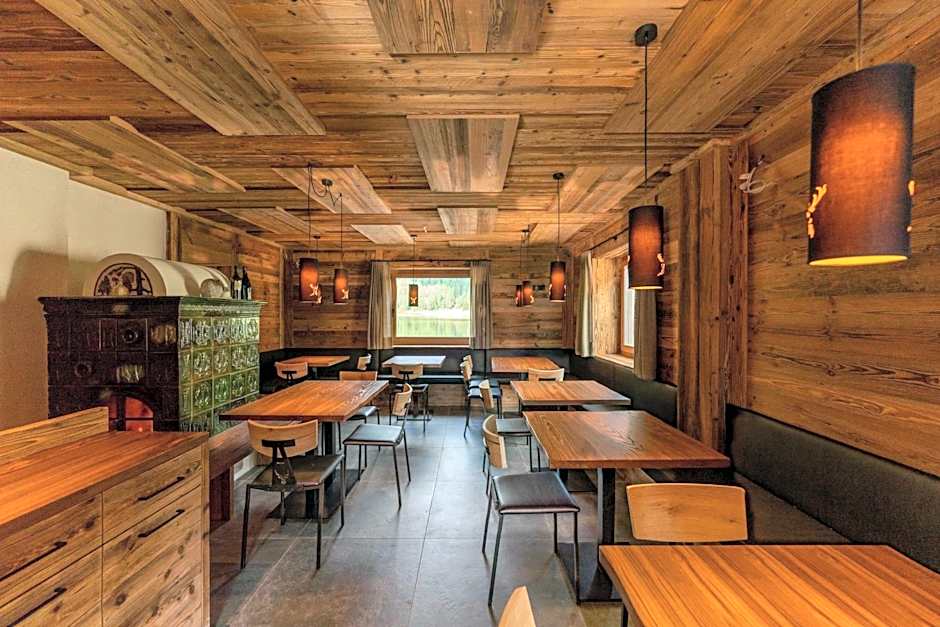 Rifugio Lago Malghette